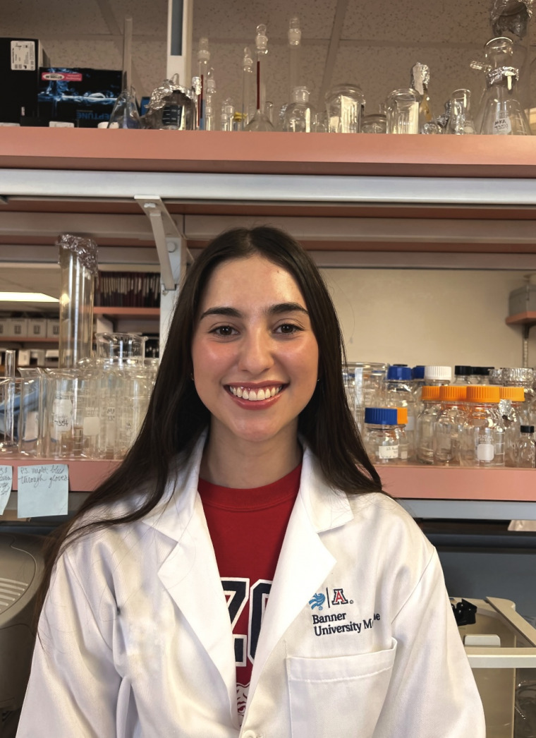 Stephany Maldonado in the lab.